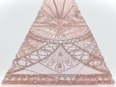 Милая Милашка в Платье из Бежевого Кружева